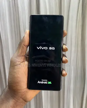 Vivo V30e 256 GB Gold