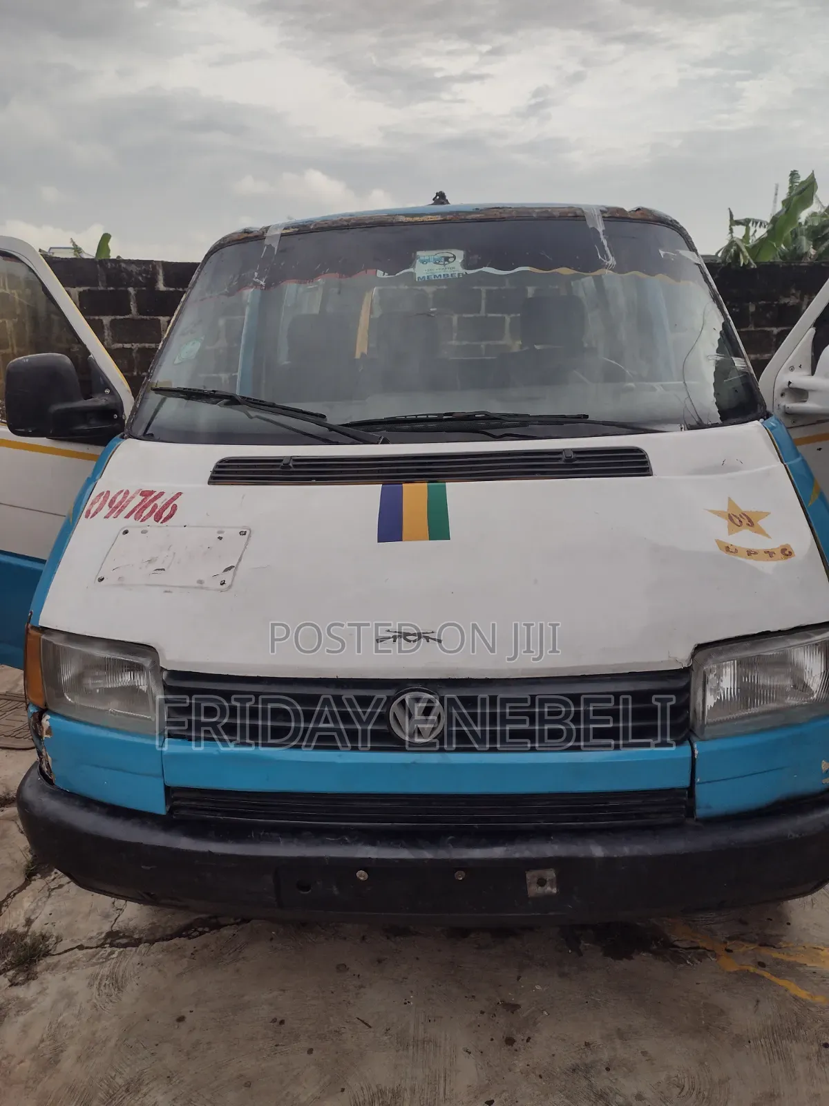 Volkswagen Transporter 2005 White