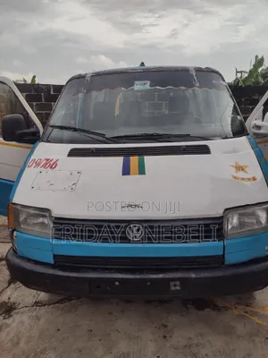Volkswagen Transporter 2005 White