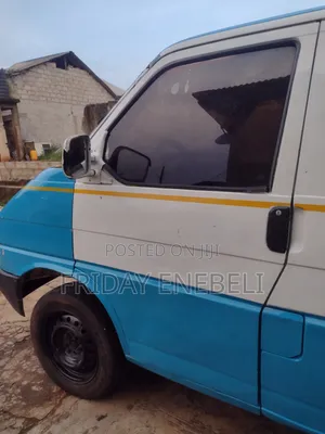 Volkswagen Transporter 2005 White