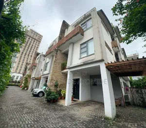 4bdrm Townhouse / Terrace in Old Ikoyi for rent