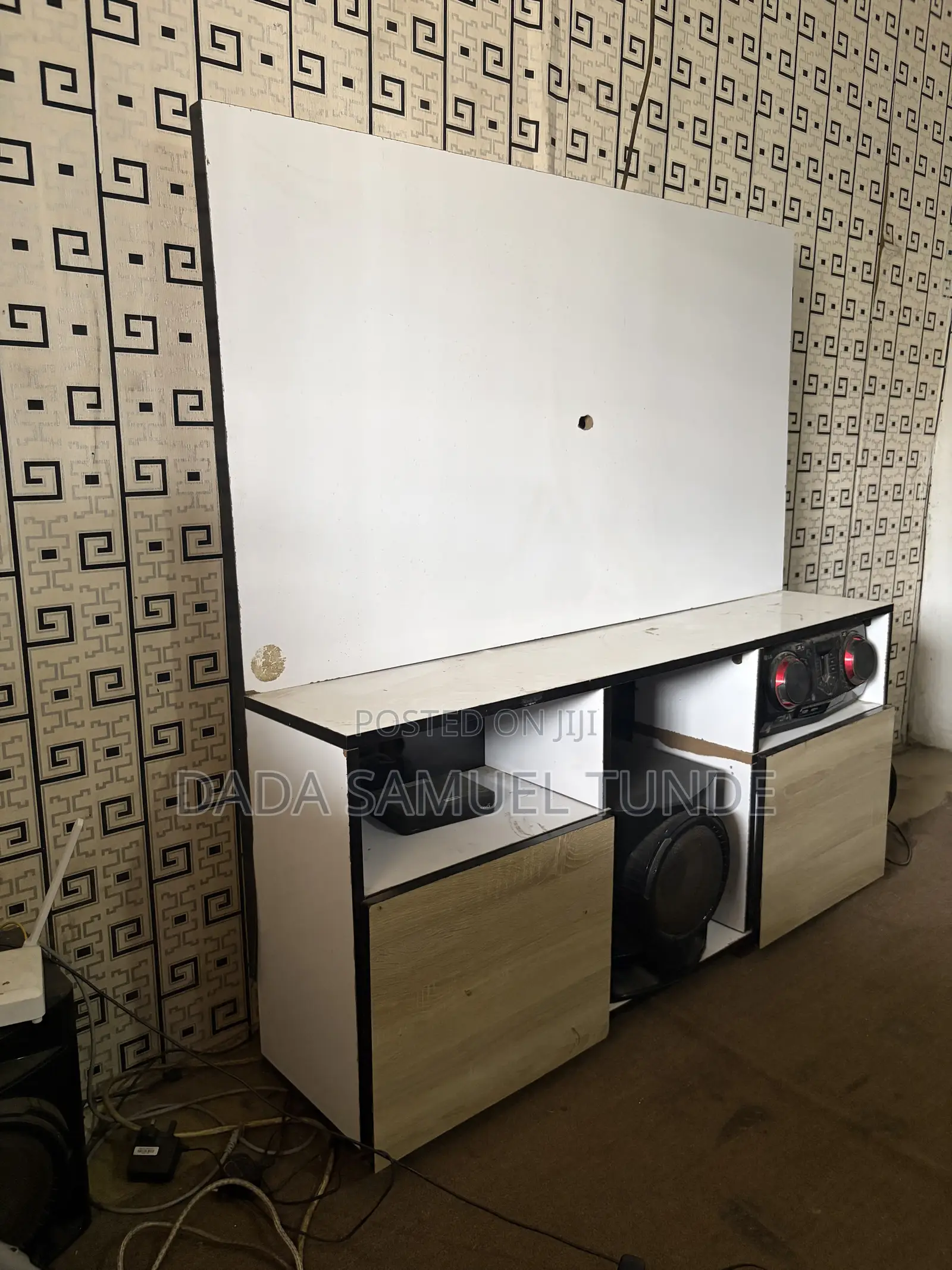 TV Console
