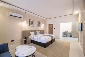 Luxury 1-Bedroom Signature Executive Apartment