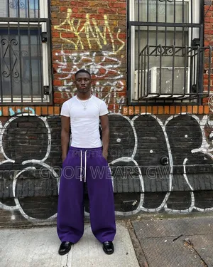 iTop Wears