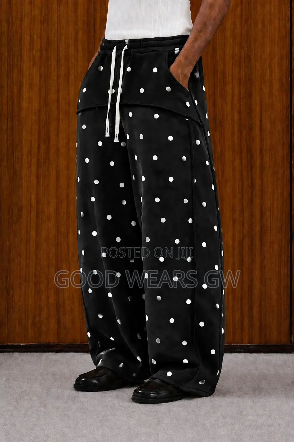 iTop Wears