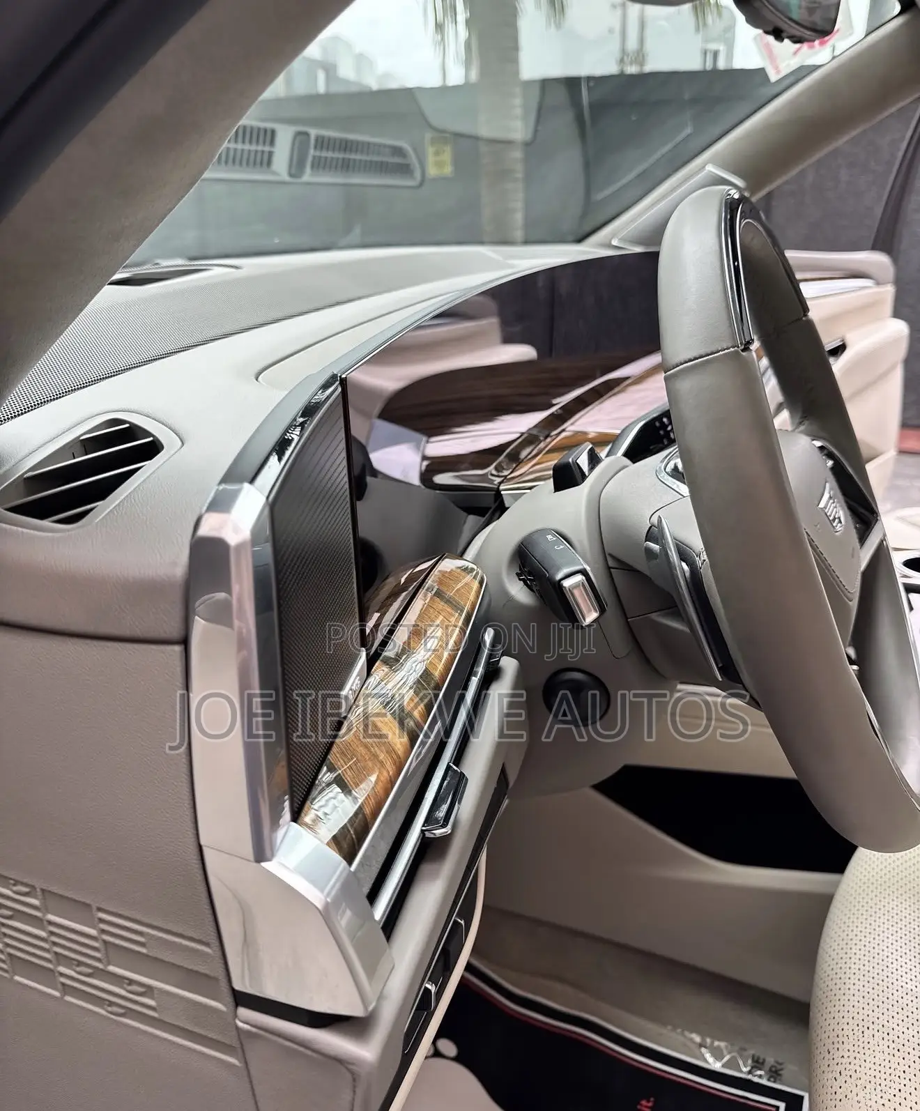 Cadillac Escalade 4WD 4dr Premium Luxury Platinum 2025 Black