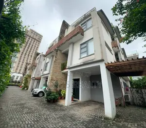4bdrm Townhouse / Terrace in Ikoyi S.W for rent