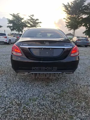 Mercedes-Benz C300 2016 Black