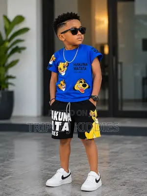 Boys Round Neck and Shorts