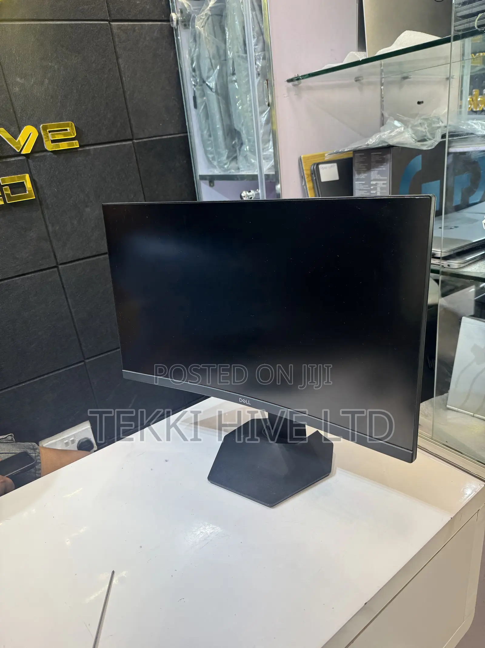 Curved Gaming Monitor