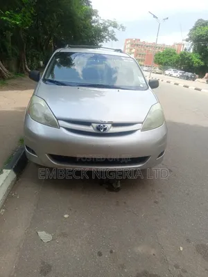 Toyota Sienna 2006 Silver