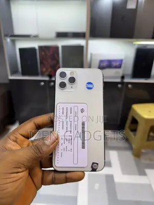 New Apple iPhone 11 Pro 256 GB White