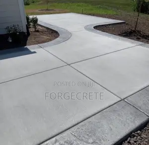 Simple and Luxury Concrete Floors