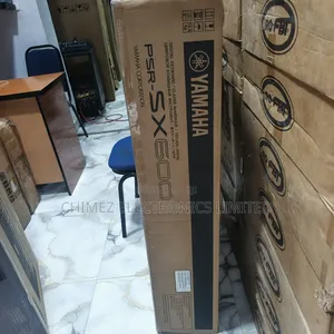 PER SX600 Yamaha Keyboard