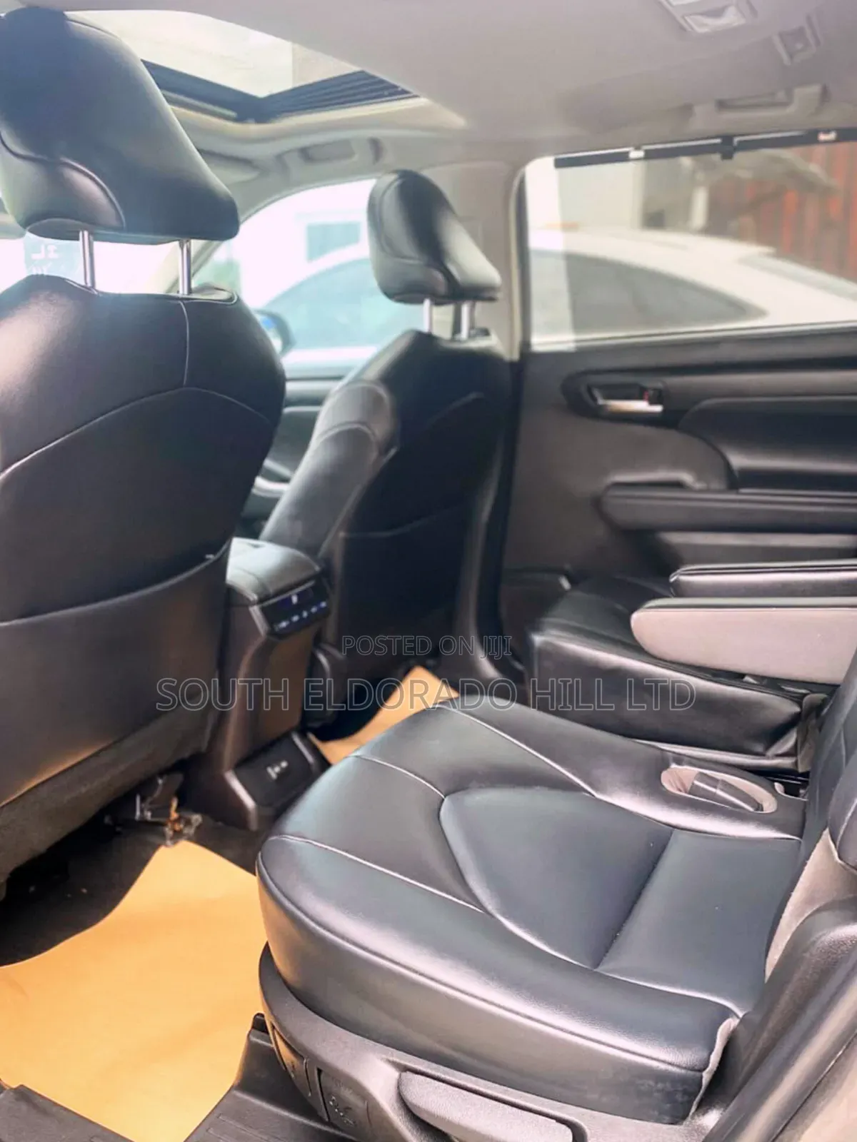 Toyota Highlander 2023 Gray