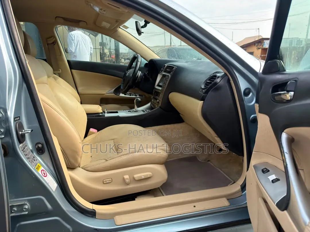 Lexus IS 2008 Blue