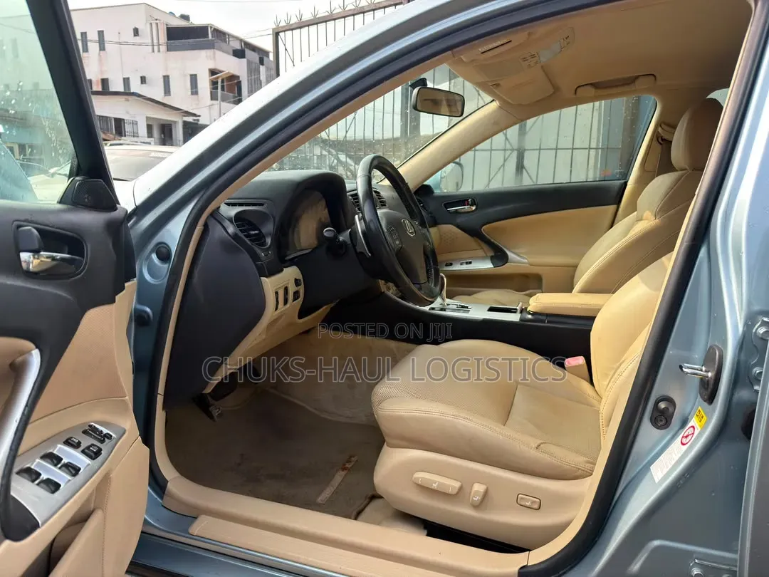 Lexus IS 2008 Blue