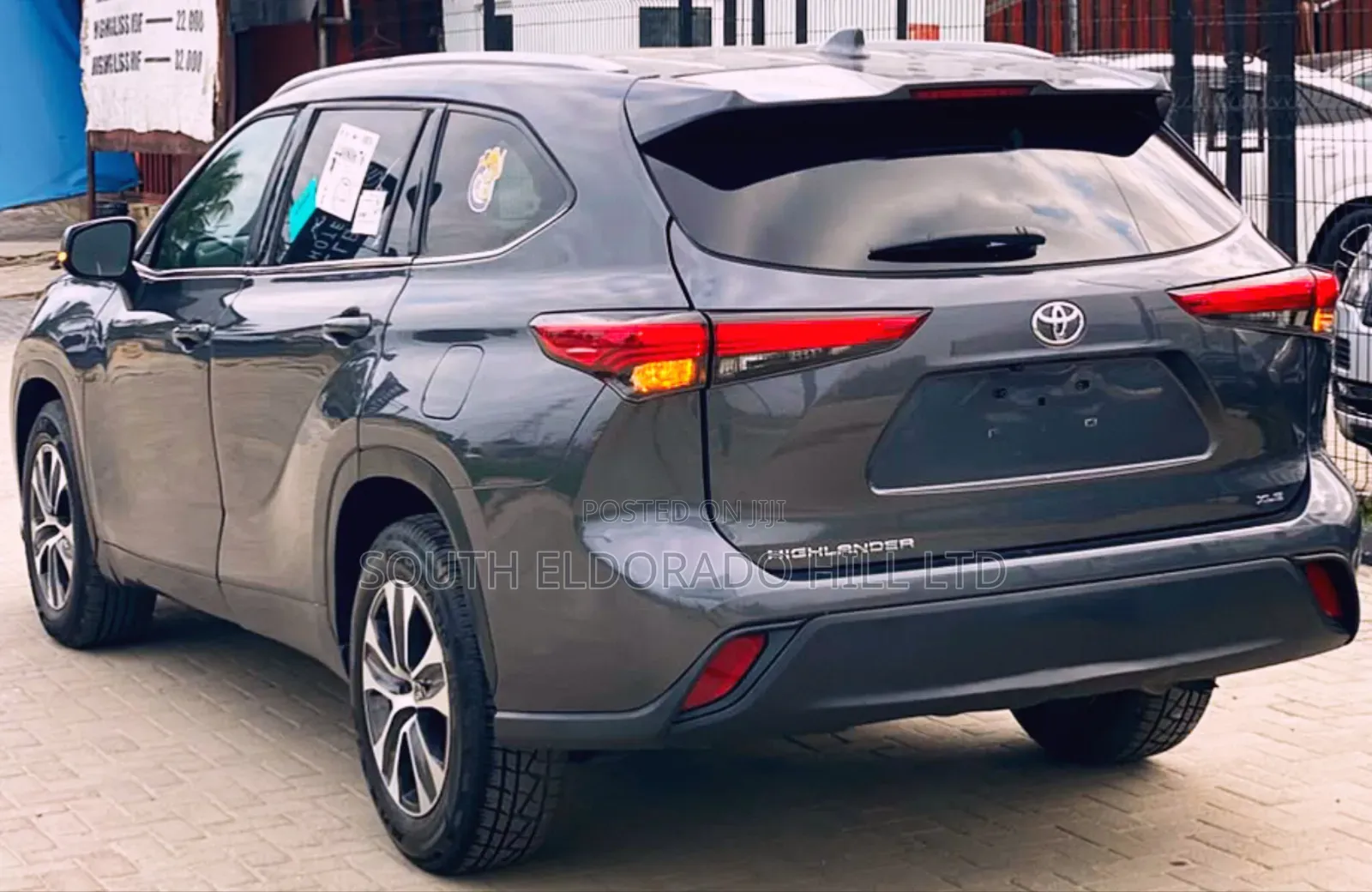 Toyota Highlander 2023 Gray