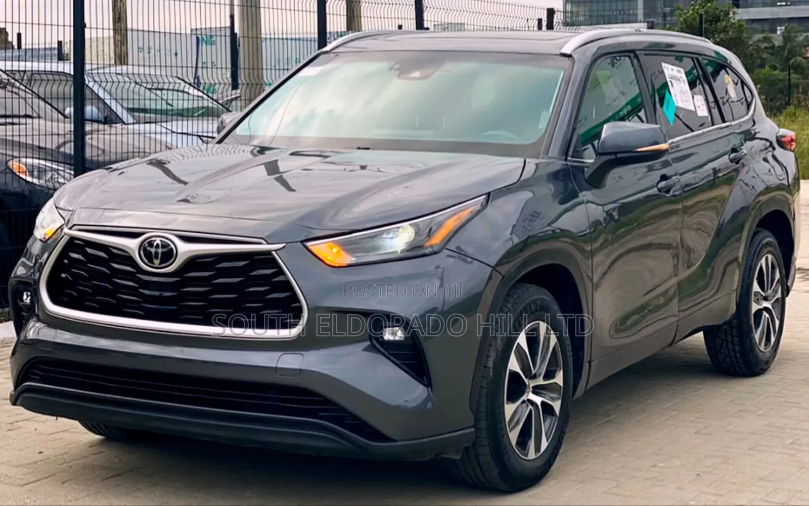Toyota Highlander 2023 Gray