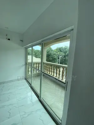 3bdrm Duplex in VGC / Ajah for rent