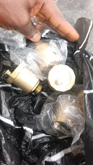 Air Valve Brass 1/2inch