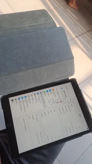 Apple iPad 10.2 (2021) 64 GB Silver