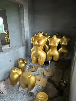 Fiberglass BBL Mannequin