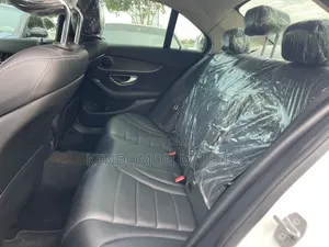 Mercedes-Benz C300 2017 White