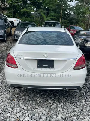 Mercedes-Benz C300 2017 White