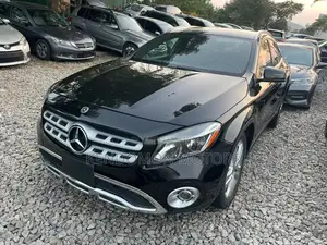 Mercedes-Benz GLA 250 2017 Black