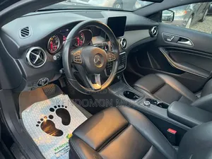 Mercedes-Benz GLA 250 2017 Black