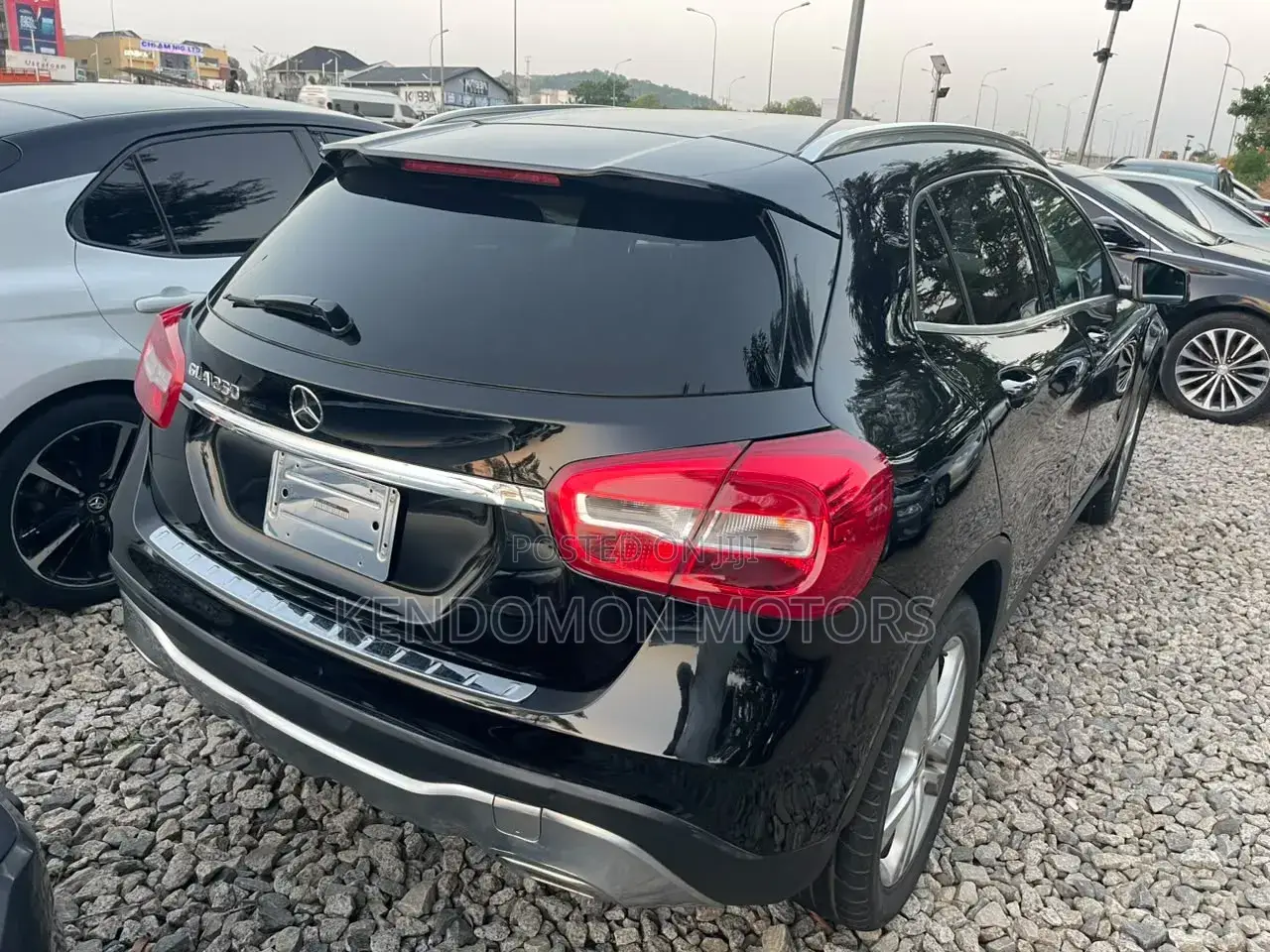 Mercedes-Benz GLA 250 2017 Black