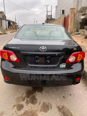 Toyota Corolla 2009 Black