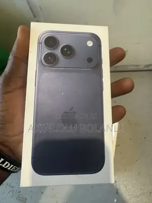 New Apple iPhone 17 Pro 256 GB Blue