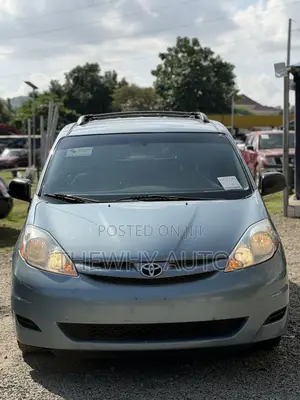Toyota Sienna XLE 2007 Blue