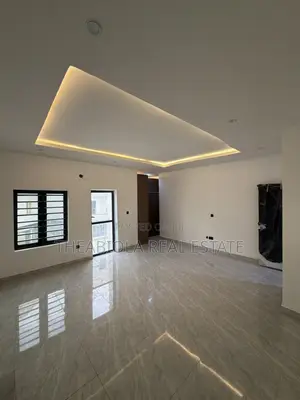 4bdrm Maisonette in Wuye, Abuja for rent