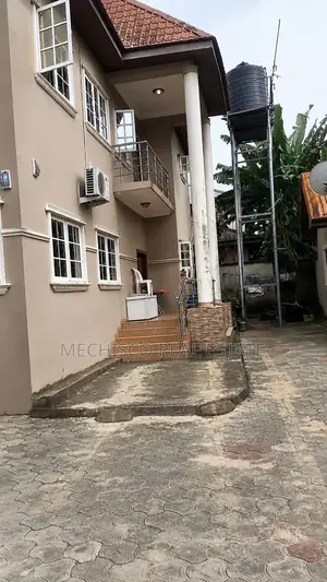 4bdrm Block of Flats in Obio-Akpor for sale