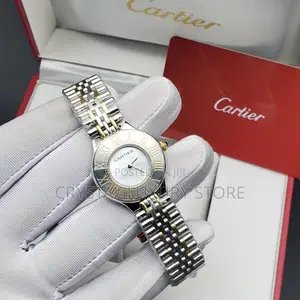Cartier Quality Luxury Ladies Chain Strap Wristwatch