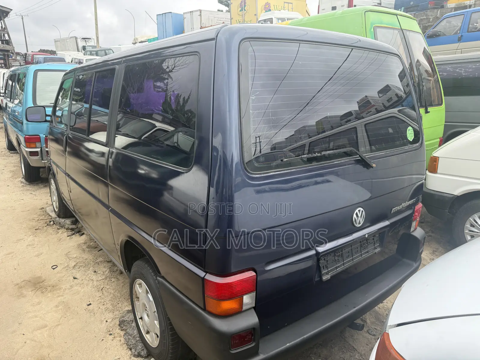 Volkswagen Transporter 2005 Blue