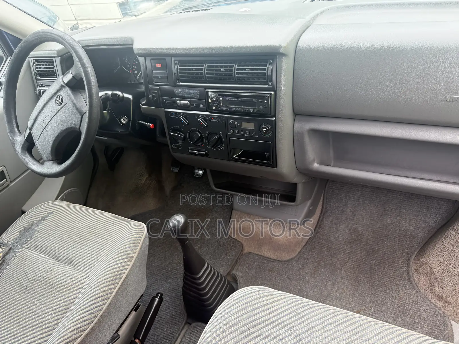 Volkswagen Transporter 2005 Blue
