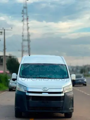 Toyota HiAce 2020 White