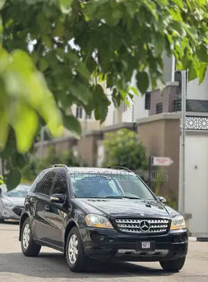 Mercedes-Benz M Class ML 350 AWD 4Matic (3.5L V6 7A) 2006 Black
