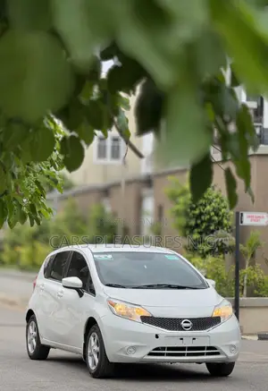 Nissan Versa 2016 White