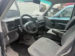 Volkswagen Transporter 2009 Green
