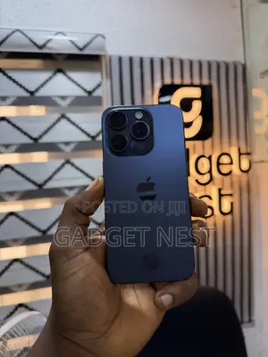 Apple iPhone 15 Pro 128 GB Blue