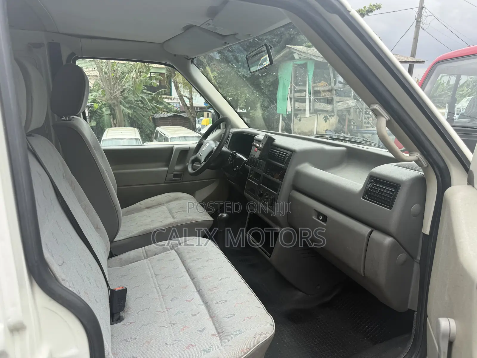 Volkswagen Transporter 2008 White