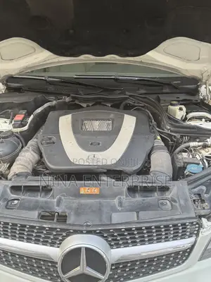 Mercedes-Benz C300 2012 White