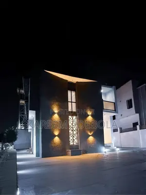 Furnished 4bdrm Duplex in Alalubosa for sale