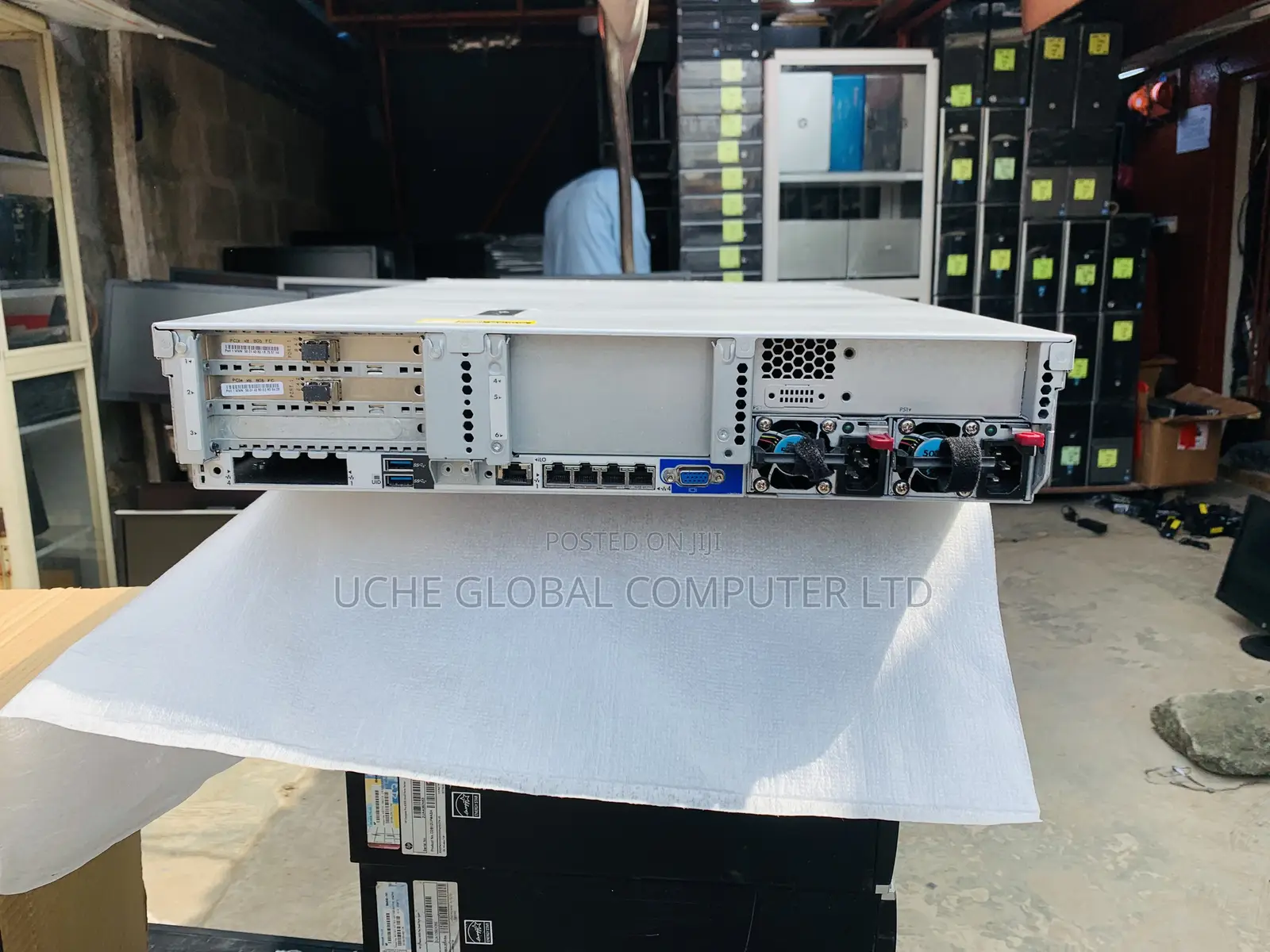 Server HP ProLiant DL380 Gen9 64GB Intel Xeon HDD 2T