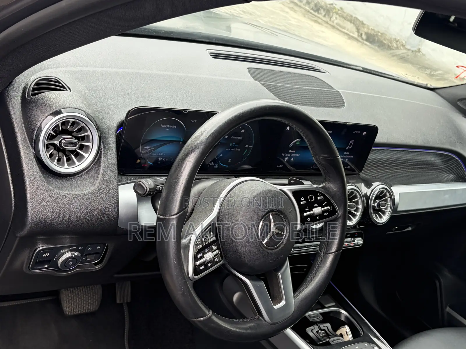 Mercedes-Benz GLB-Class 2022
